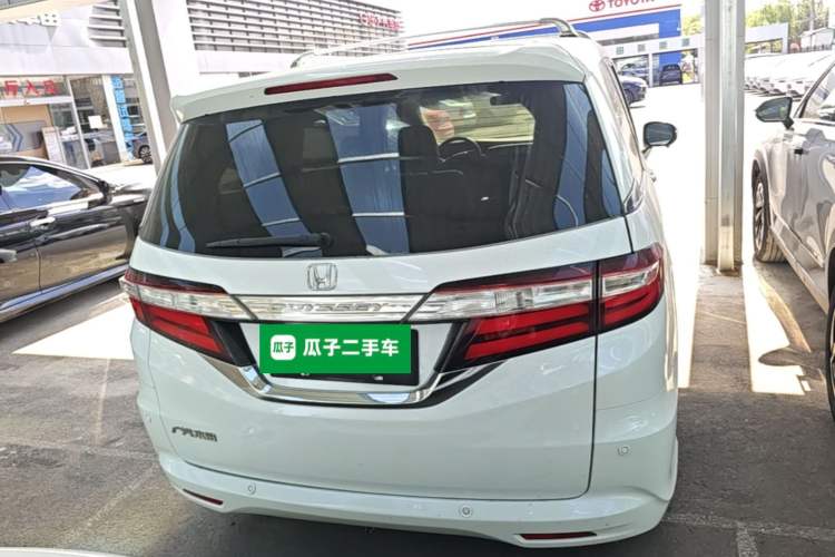Used Honda Odyssey 2015 Updated Version 2.4L Smart Edition Rear