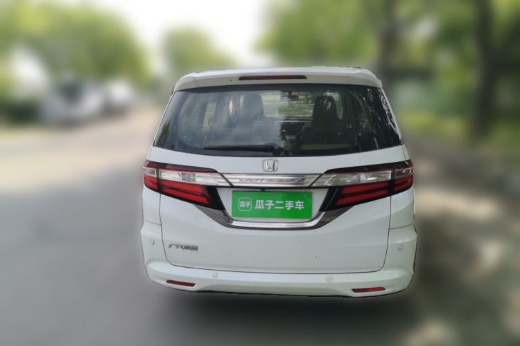 Used Honda Odyssey 2015 Revised 2.4L Luxury Edition Rear