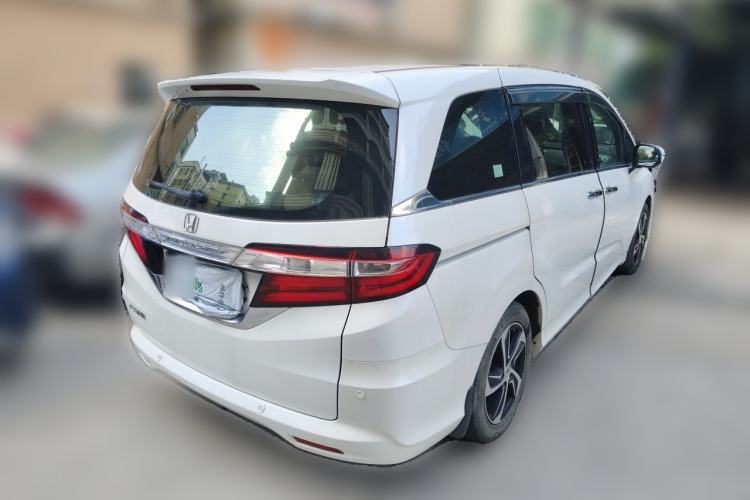 Used Honda Odyssey 2015 Revised 2.4L Luxury Edition Rear Right 45 Deg