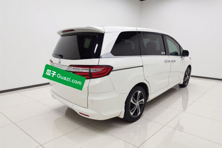 Used Honda Odyssey 2015 Revised 2.4L Luxury Edition Rear Right 45 Deg