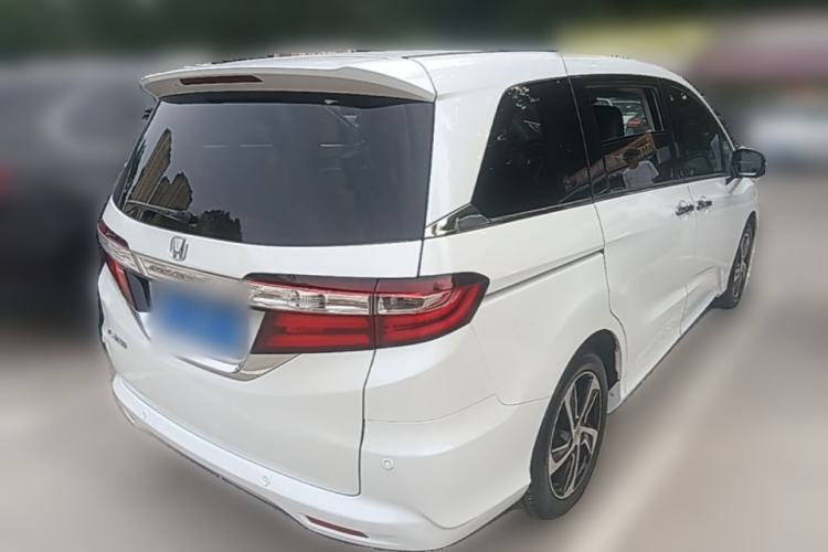 Used Honda Odyssey 2015 Updated Version 2.4L Smart Edition Rear Right 45 Deg