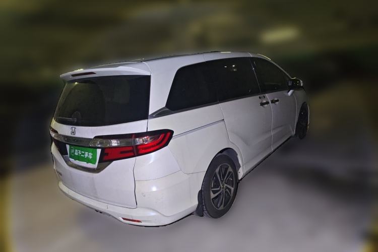 Used Honda Odyssey 2015 Updated Version 2.4L Smart Edition Rear Right 45 Deg