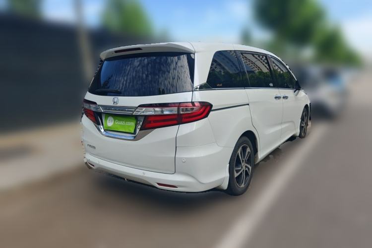 Used Honda Odyssey 2015 Updated Version 2.4L Smart Edition Rear Right 45 Deg