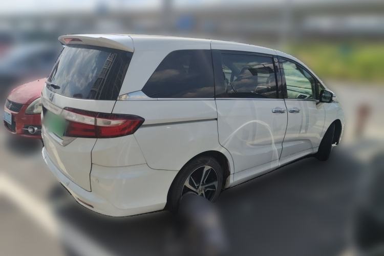 Used Honda Odyssey 2015 Updated Version 2.4L Smart Edition Rear Right 45 Deg