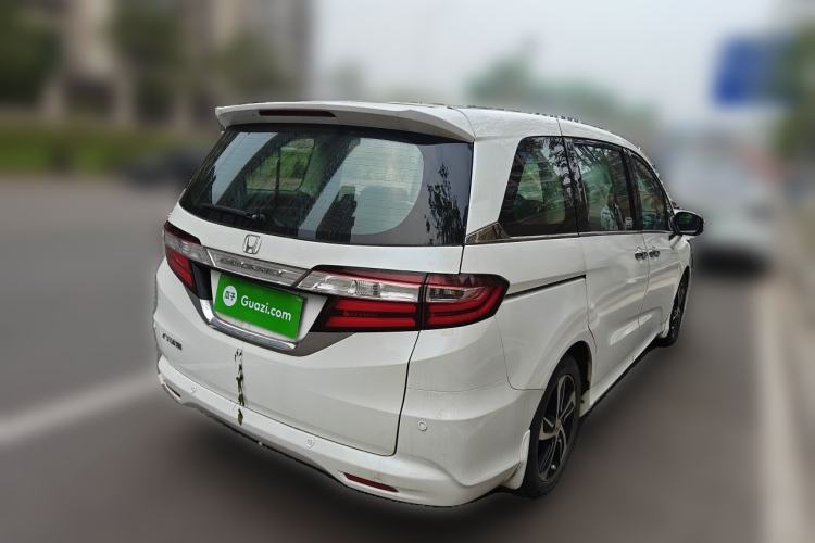 Used Honda Odyssey 2015 Revised 2.4L Luxury Edition Rear Right 45 Deg