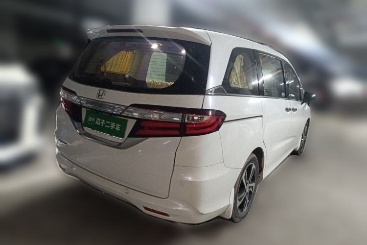 Used Honda Odyssey 2015 Revised 2.4L Luxury Edition Rear Right 45 Deg