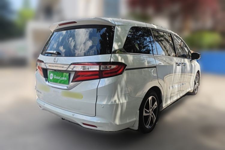 Used Honda Odyssey 2015 Updated Version 2.4L Smart Edition Rear Right 45 Deg
