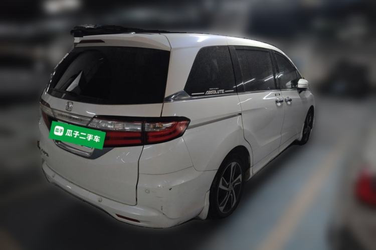 Used Honda Odyssey 2015 Updated Version 2.4L Smart Edition Rear Right 45 Deg