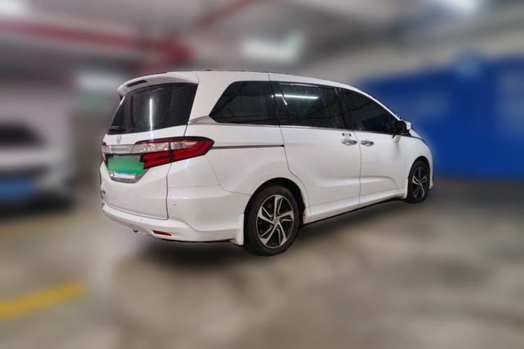 Used Honda Odyssey 2015 Revised 2.4L Luxury Edition Rear Right 45 Deg