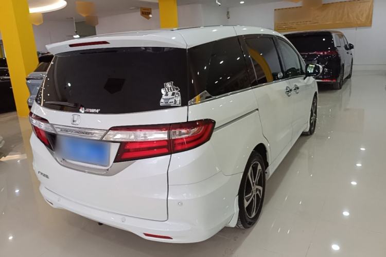 Used Honda Odyssey 2015 2.4L Smart Edition Rear Right 45 Deg