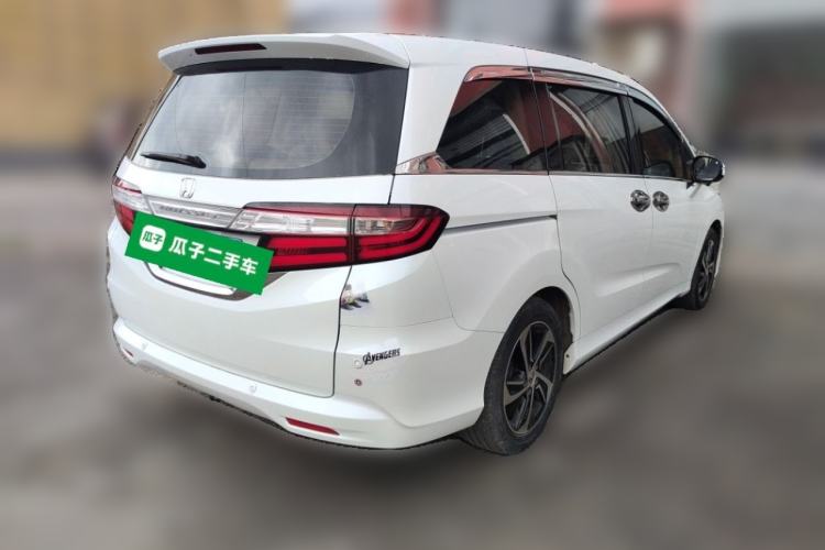 Used Honda Odyssey 2015 Revised 2.4L Luxury Edition Rear Right 45 Deg