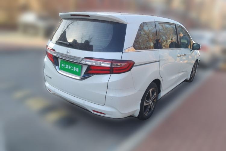 Used Honda Odyssey 2015 2.4L Luxury Edition Rear Right 45 Deg