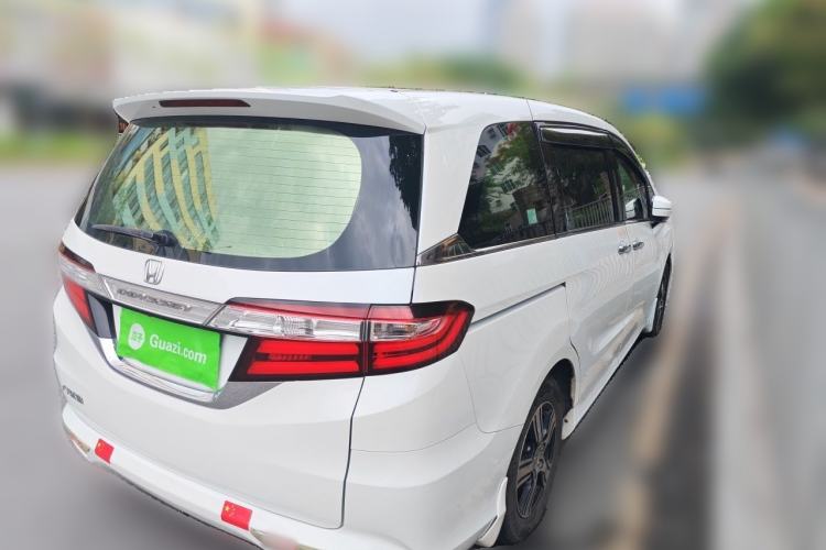 Used Honda Odyssey 2015 2.4L Comfort Edition Rear Right 45 Deg