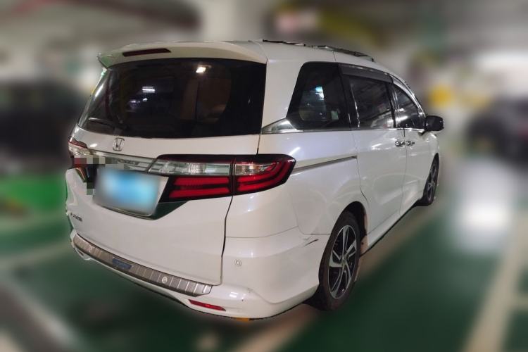 Used Honda Odyssey 2015 Revised 2.4L Luxury Edition Rear Right 45 Deg