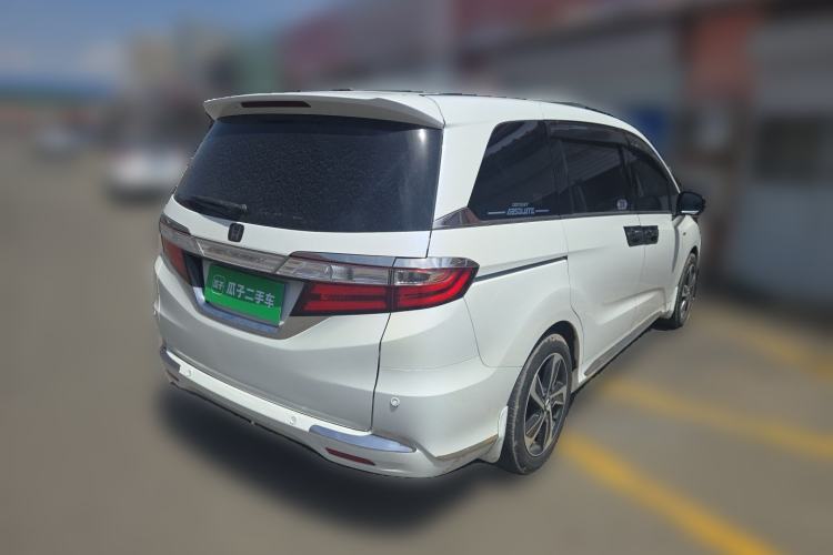 Used Honda Odyssey 2015 Revised Version 2.4L Supreme Edition Rear Right 45 Deg