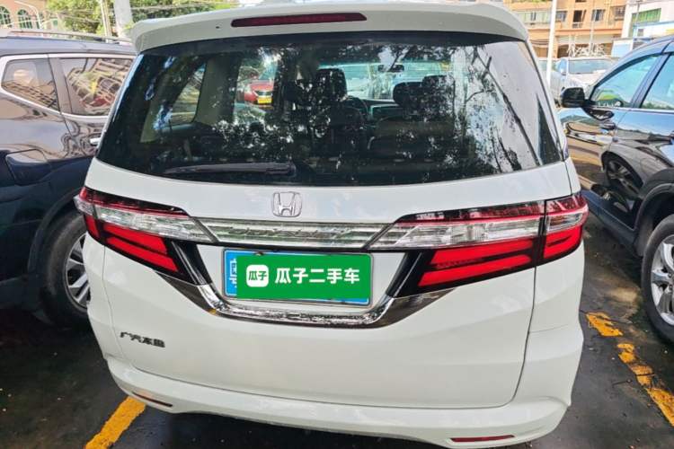 Used Honda Odyssey 2015 2.4L Comfort Edition Rear