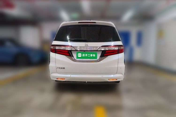 Used Honda Odyssey 2015 Revised 2.4L Luxury Edition Rear