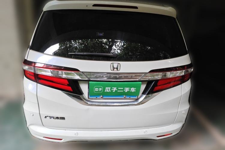 Used Honda Odyssey 2015 Updated Version 2.4L Smart Edition Rear
