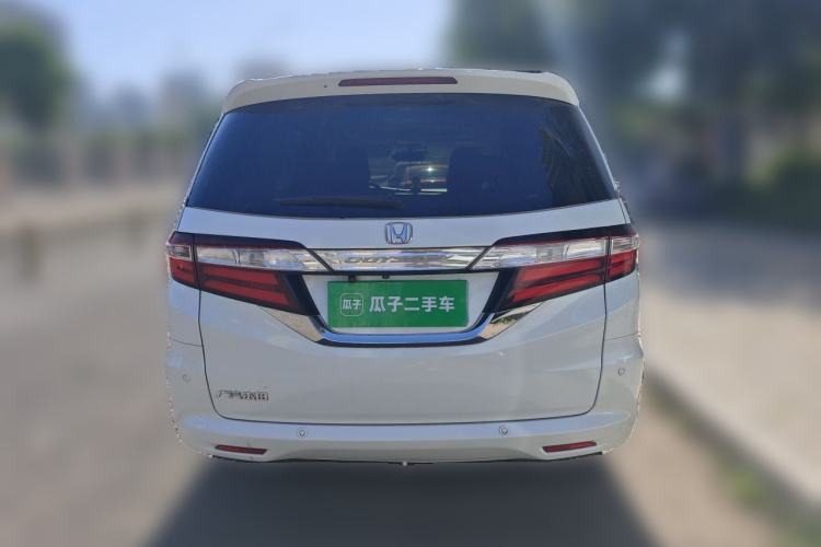 Used Honda Odyssey 2015 2.4L Luxury Edition Rear