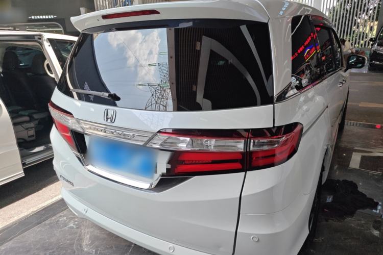 Used Honda Odyssey 2015 Revised Version 2.4L Supreme Edition Rear