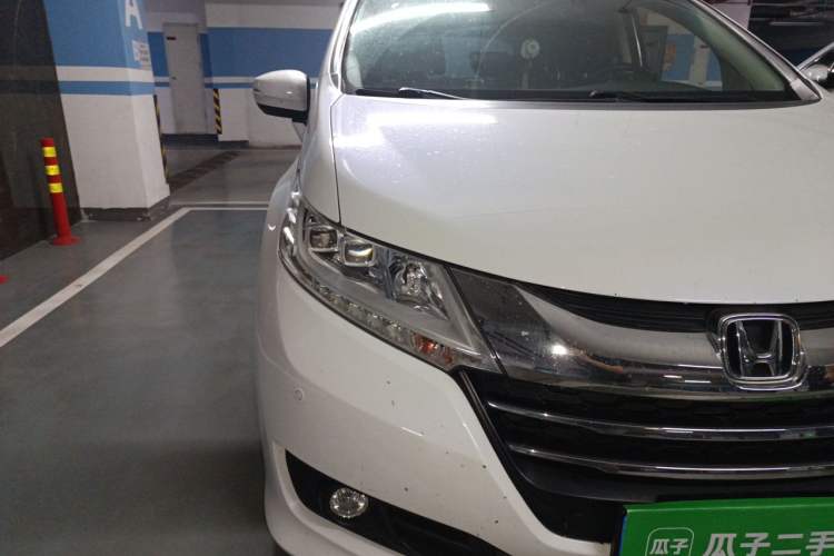 Used Honda Odyssey 2015 Updated Version 2.4L Smart Edition Right Front Headlight