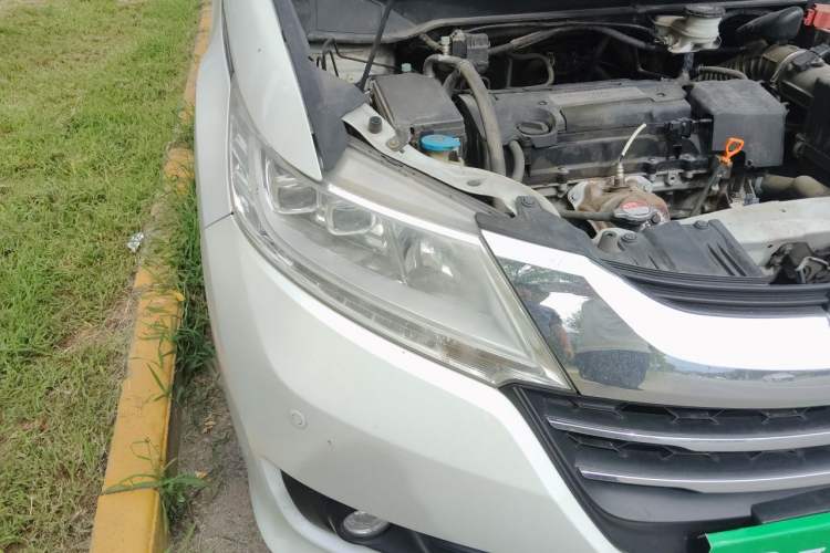 Used Honda Odyssey 2015 2.4L Supreme Edition Right Front Headlight