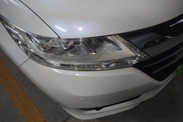 Used Honda Odyssey 2015 2.4L Smart Edition Right Front Headlight