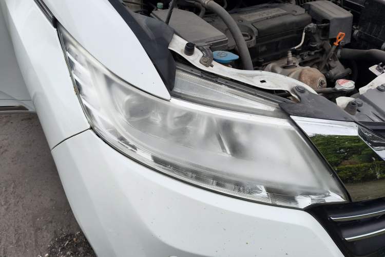 Used Honda Odyssey 2015 2.4L Prestige Edition Right Front Headlight