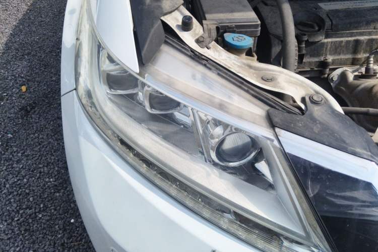 Used Honda Odyssey 2015 Updated Version 2.4L Smart Edition Right Front Headlight