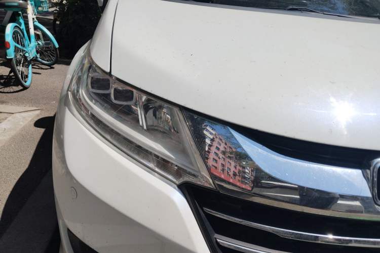 Used Honda Odyssey 2015 2.4L Smart Edition Right Front Headlight