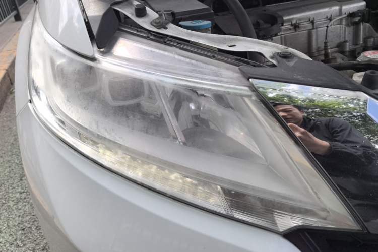 Used Honda Odyssey 2015 2.4L Prestige Edition Right Front Headlight