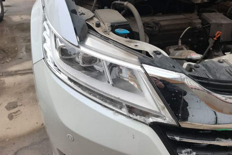 Used Honda Odyssey 2015 Revised Version 2.4L Supreme Edition Right Front Headlight