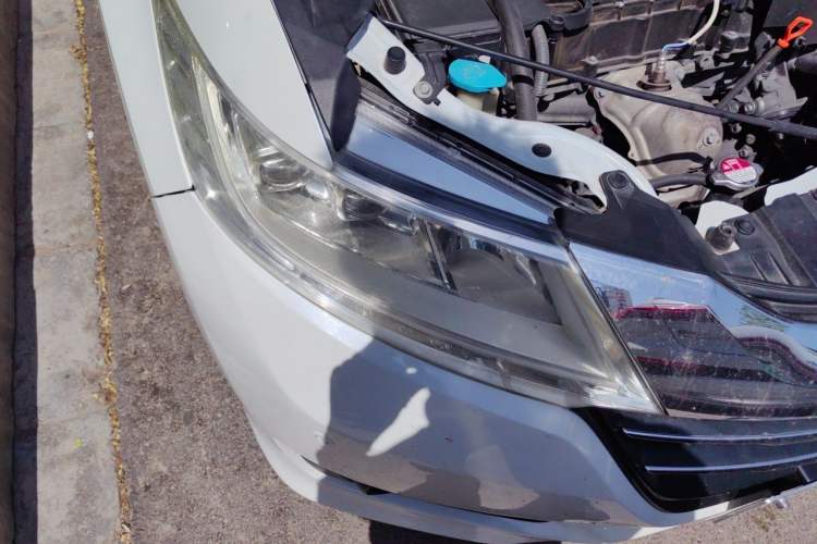 Used Honda Odyssey 2015 2.4L Smart Edition Right Front Headlight