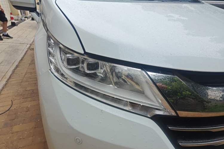 Used Honda Odyssey 2015 Revised Version 2.4L Supreme Edition Right Front Headlight
