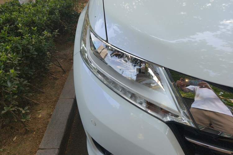 Used Honda Odyssey 2015 Revised Version 2.4L Supreme Edition Right Front Headlight