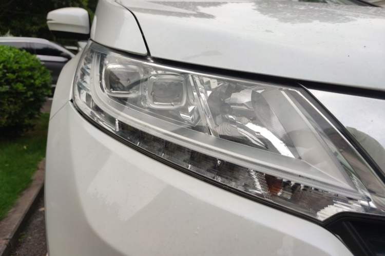 Used Honda Odyssey 2015 2.4L Supreme Edition Right Front Headlight