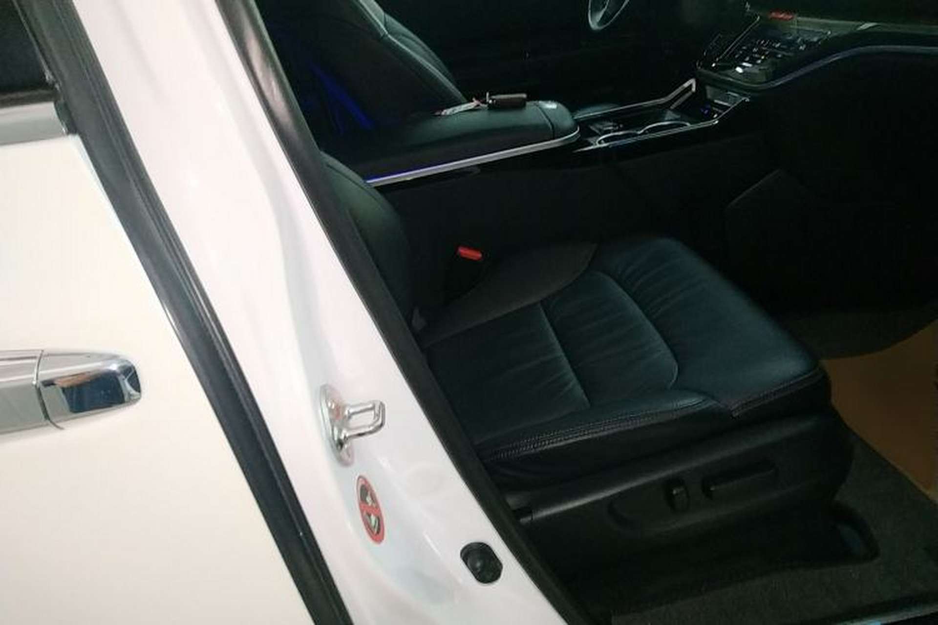 Used Honda Odyssey 2015 2.4L Supreme Edition Right Front Seat