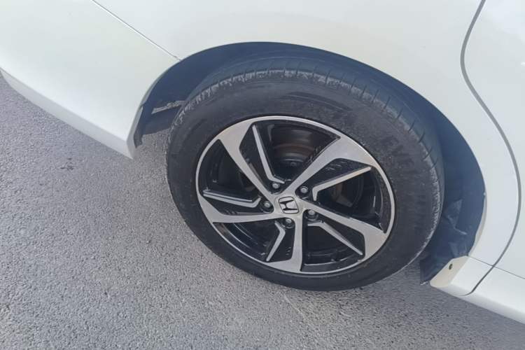 Used Honda Odyssey 2015 Revised 2.4L Luxury Edition Right Rear Wheel Hub