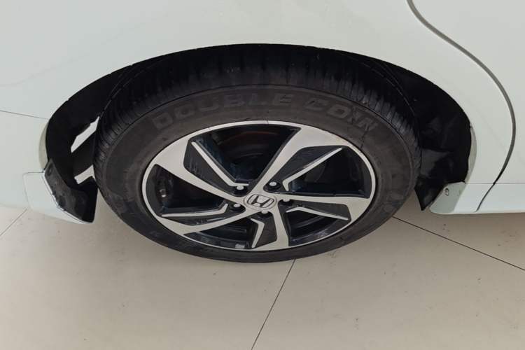 Used Honda Odyssey 2015 Revised 2.4L Luxury Edition Right Rear Wheel Hub