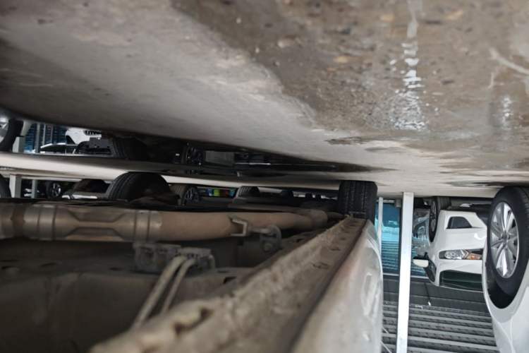 Used Honda Odyssey 2015 Revised 2.4L Luxury Edition Right Side Sill