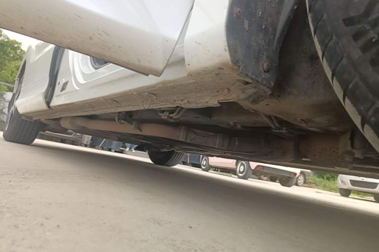 Used Honda Odyssey 2015 2.4L Luxury Edition Right Side Sill
