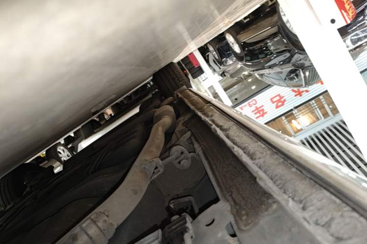 Used Honda Odyssey 2015 2.4L Smart Edition Right Side Sill