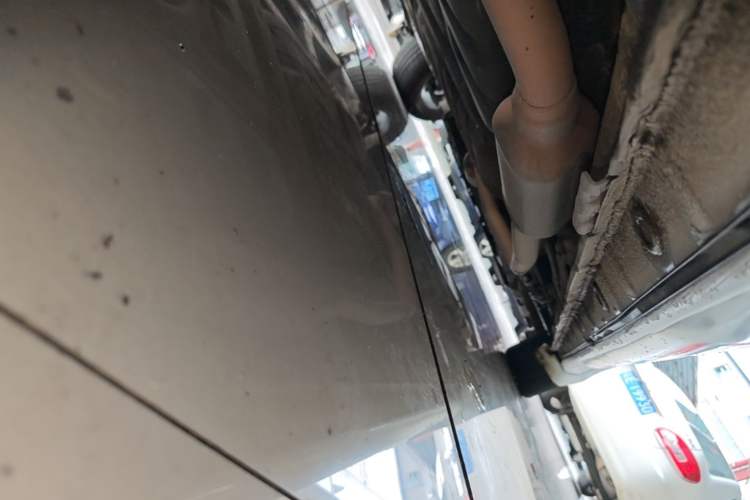 Used Honda Odyssey 2015 Revised 2.4L Luxury Edition Right Side Sill