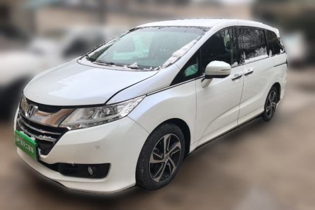 Used Honda Odyssey 2015 Revised Version 2.4L Supreme Edition