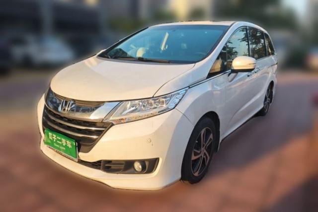 Used Honda Odyssey 2015 Updated Version 2.4L Smart Edition