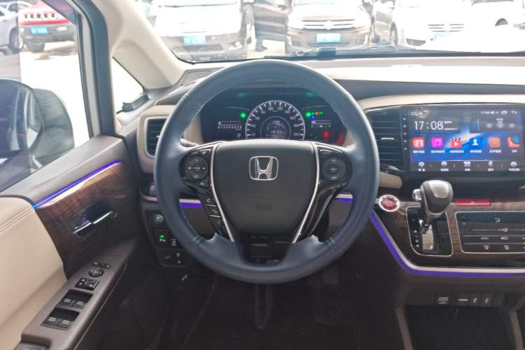 Used Honda Odyssey 2015 Revised 2.4L Luxury Edition Steering Wheel