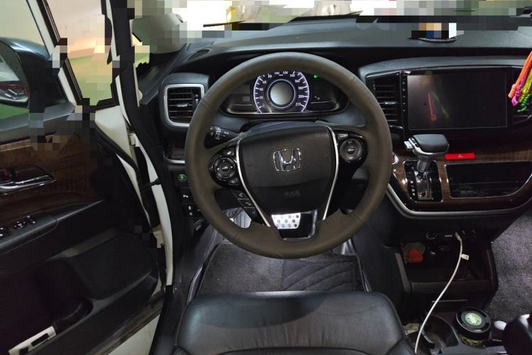 Used Honda Odyssey 2015 Revised 2.4L Luxury Edition Steering Wheel