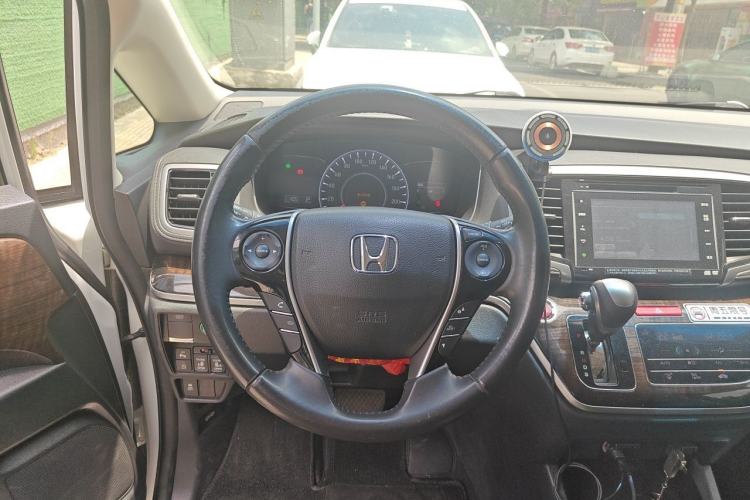 Used Honda Odyssey 2015 2.4L Supreme Edition Steering Wheel
