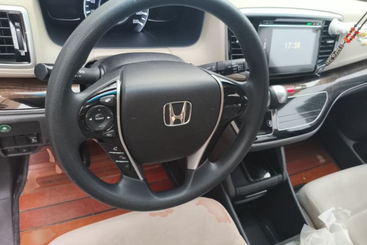 Used Honda Odyssey 2015 Revised Version 2.4L Comfort Edition Steering Wheel