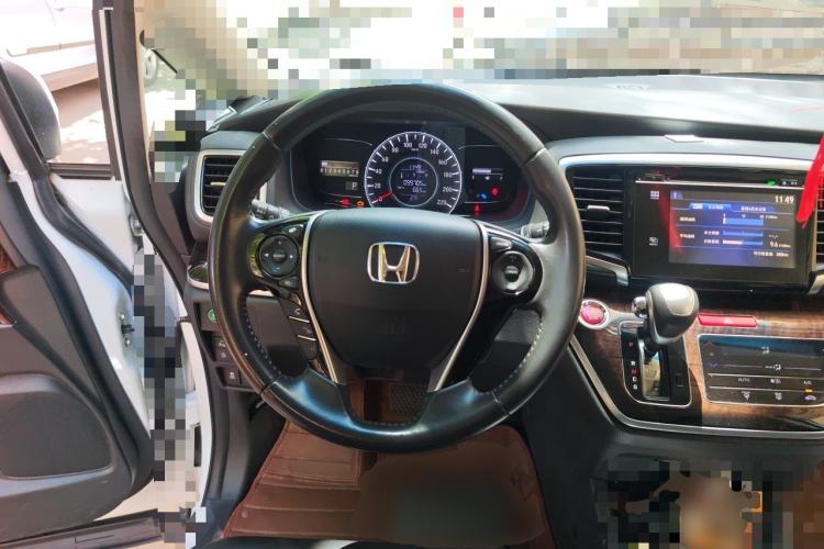 Used Honda Odyssey 2015 2.4L Smart Edition Steering Wheel